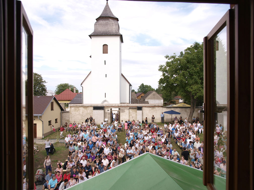 Benefiční setkání — fotka 13